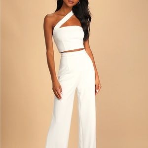 Lulu’s (Flaunt it Like That) One Shoulder Two Piece Jumpsuit White Size Medium